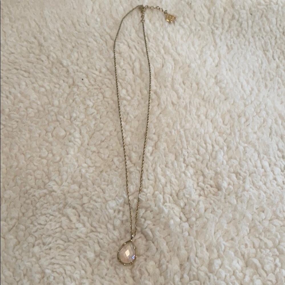 Opalescent Kendra Scott teardrop pendant necklace